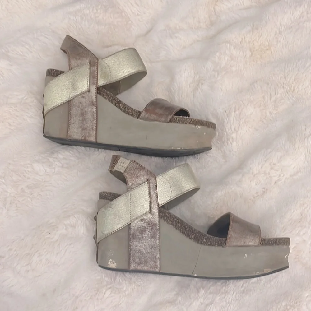 OTBT WEDGE WOMENS BUSHNELL SANDAL - Picture 4 of 9